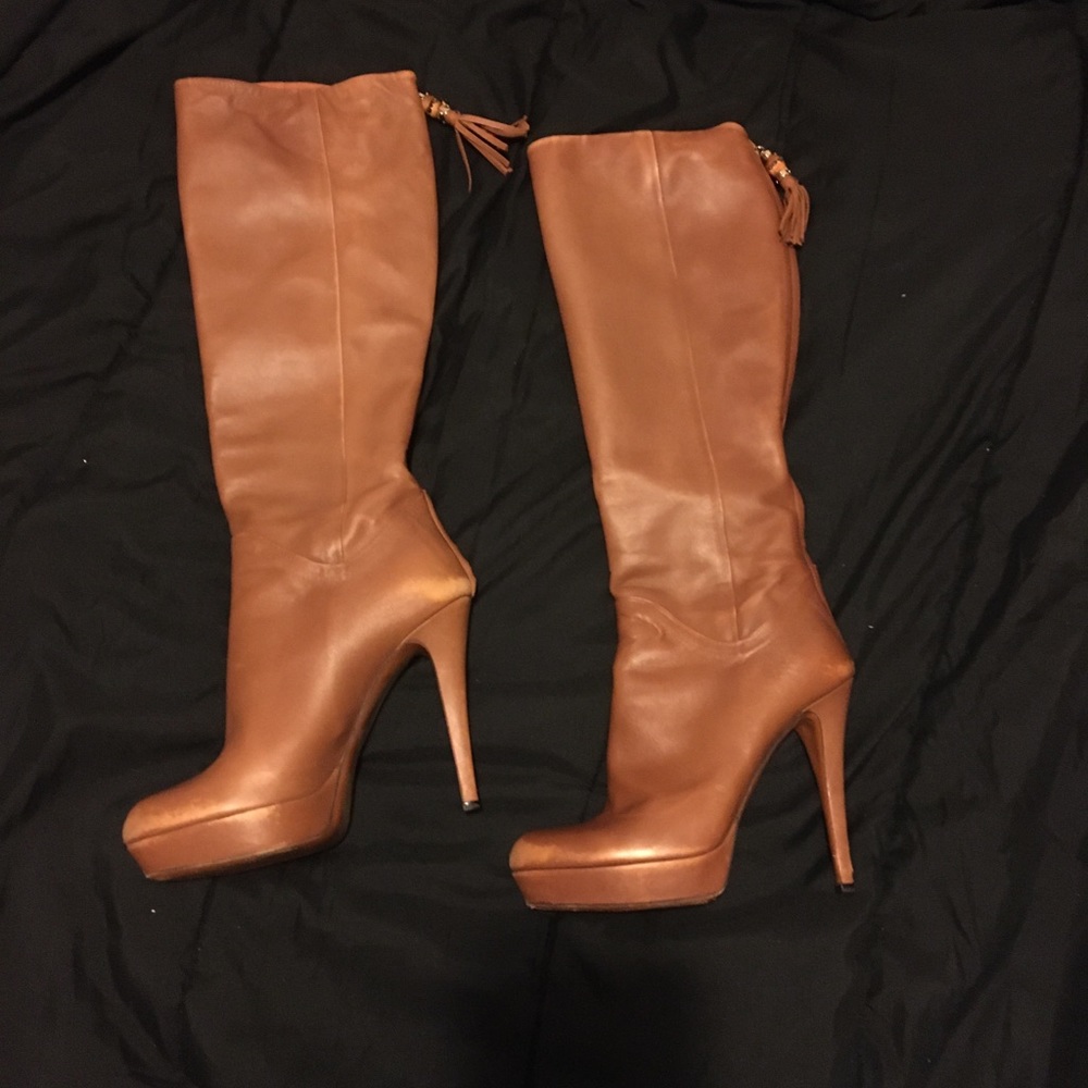 Brown leather Gucci knee high boots
